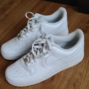 Nike Men's Classic White Sneakers